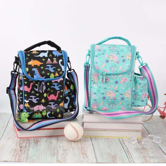 Kids lunch bag with cool patterned design insulated