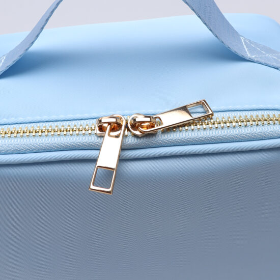 Custom insulated ice pack lunch tote