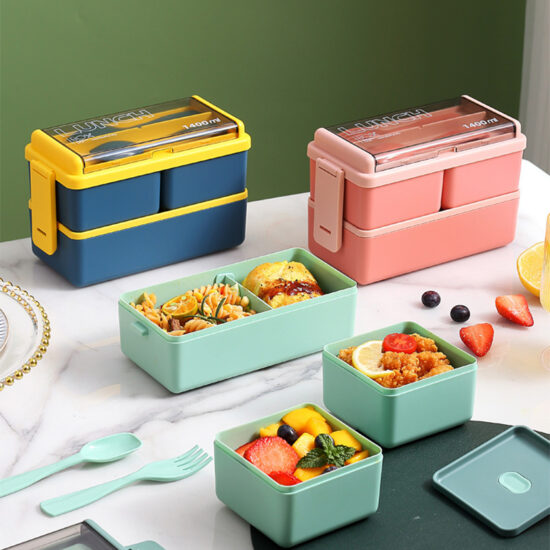 Custom student lunch box set with utensils